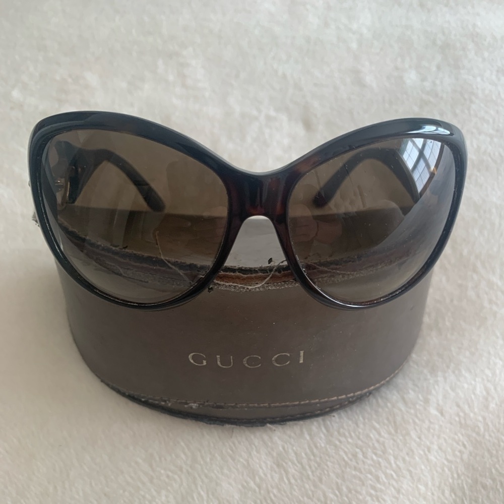Gucci sunglasses